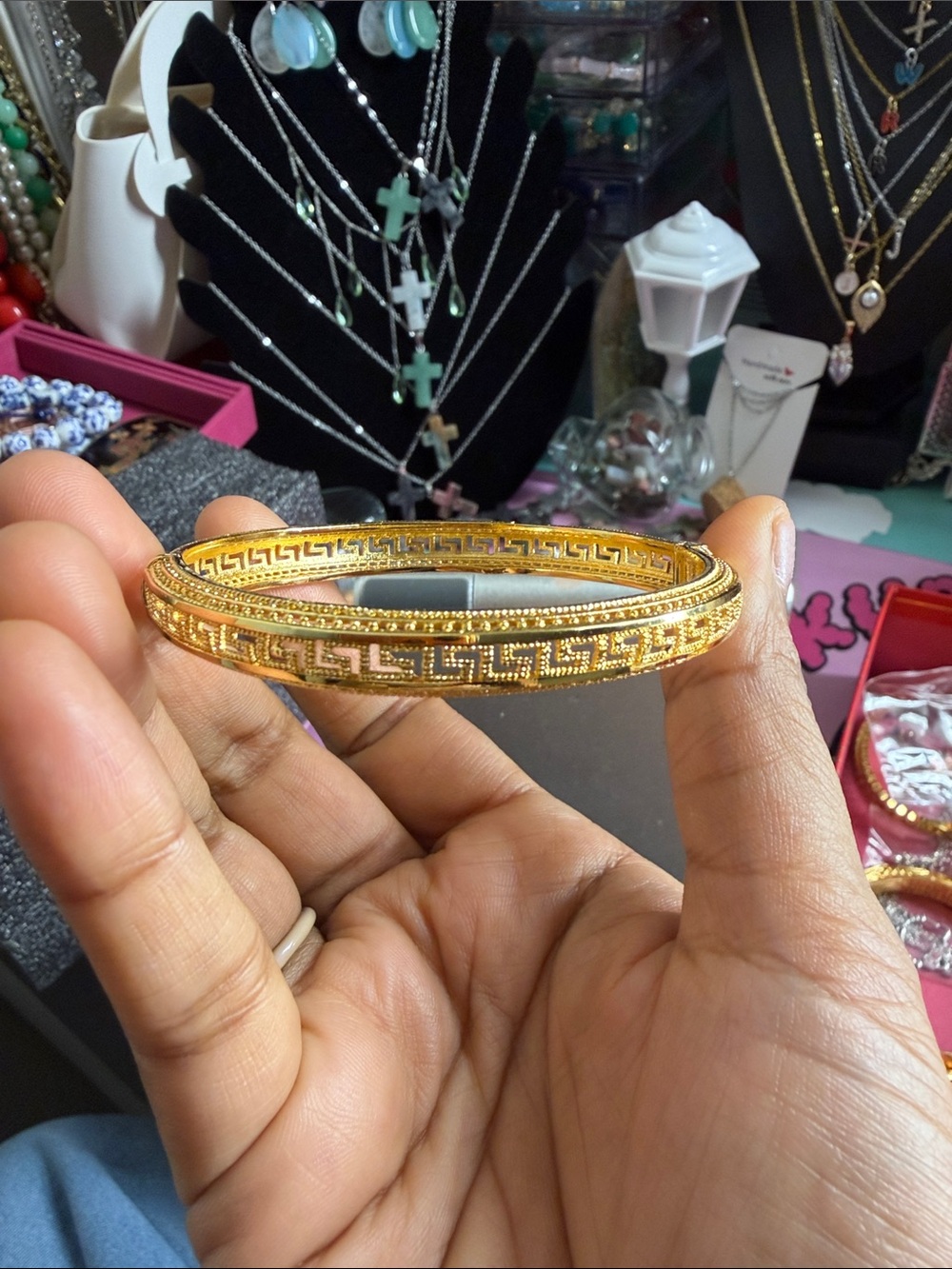 Gold Patterned Women's Bangle Bracelet - Elegant Gold Tone